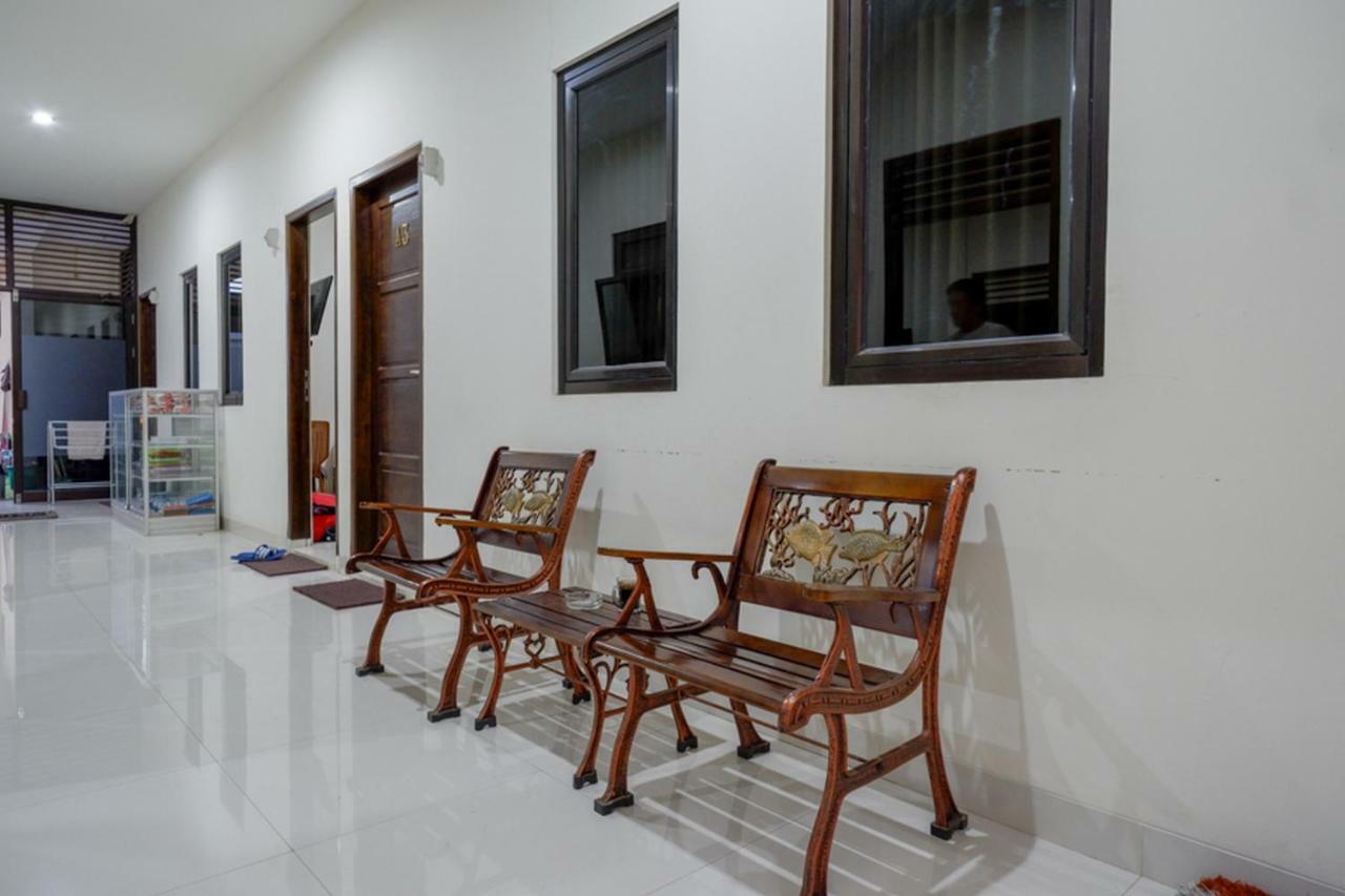 Hotel Reddoorz Near Living Plaza Purwokerto Exteriér fotografie