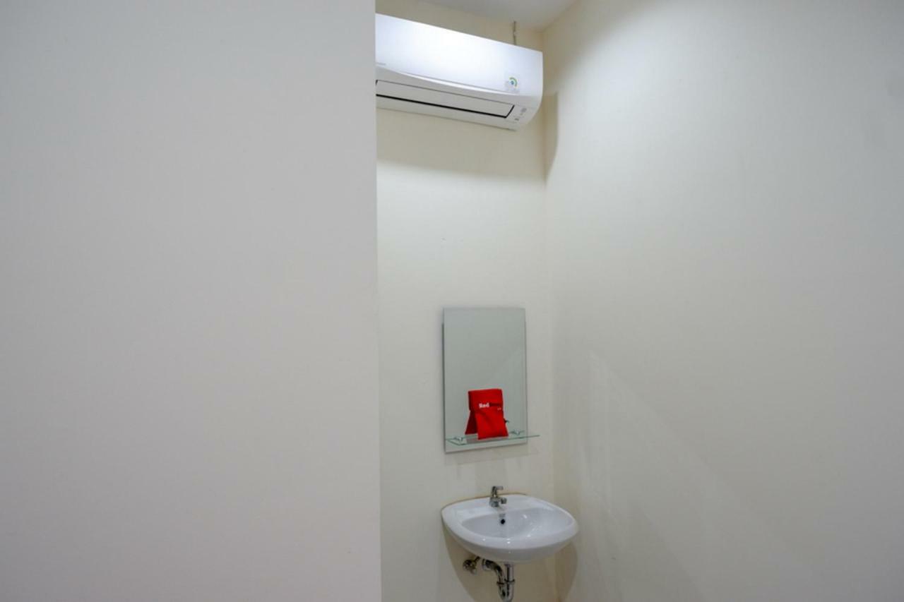 Hotel Reddoorz Near Living Plaza Purwokerto Exteriér fotografie