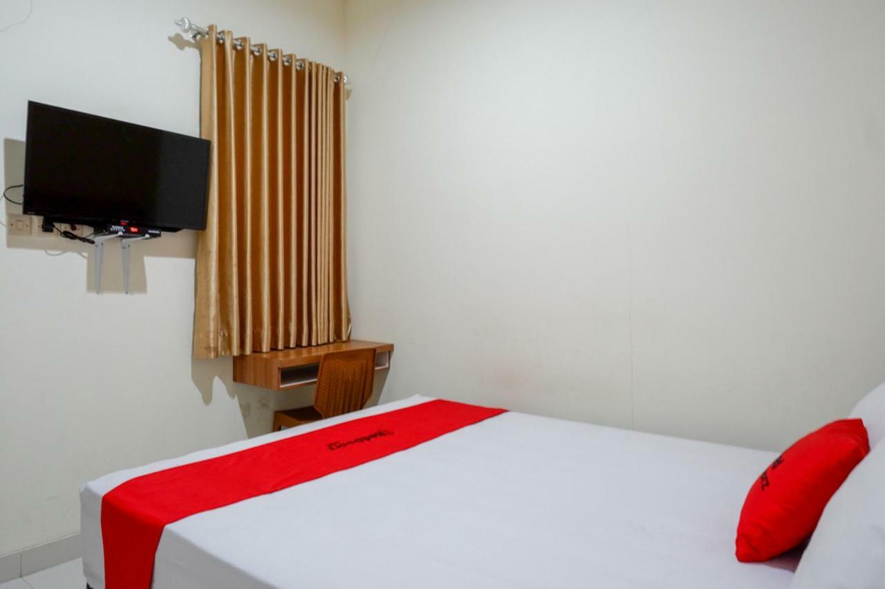 Hotel Reddoorz Near Living Plaza Purwokerto Exteriér fotografie