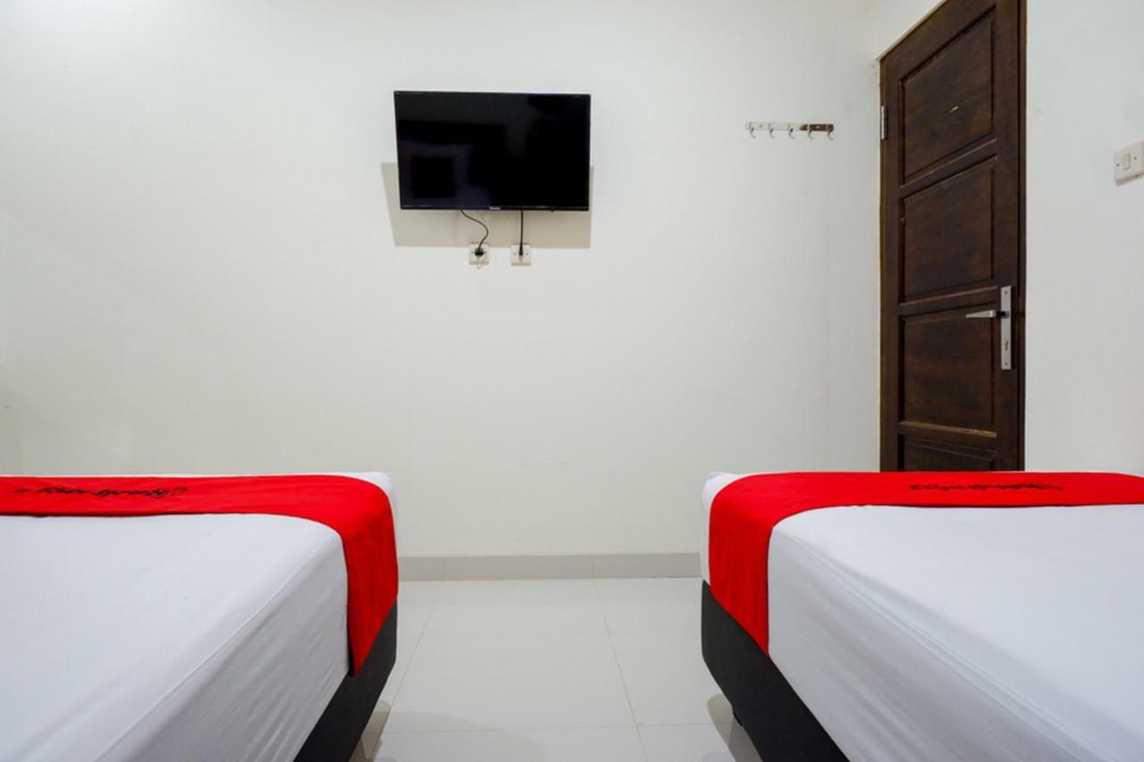 Hotel Reddoorz Near Living Plaza Purwokerto Exteriér fotografie